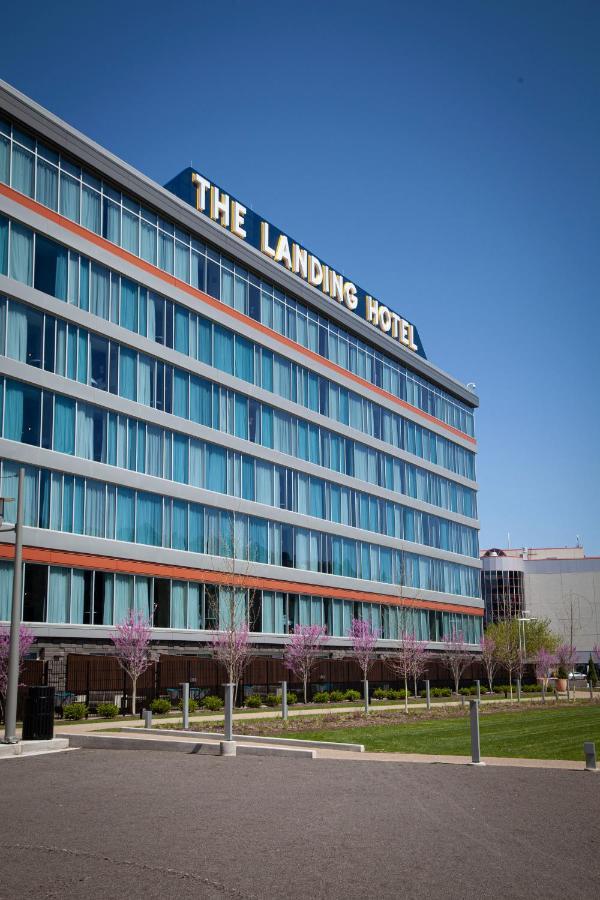 The Landing Hotel At Rivers Casino Pittsburgh Exterior photo