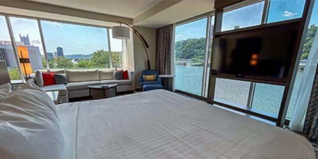 The Landing Hotel At Rivers Casino Pittsburgh Exterior photo