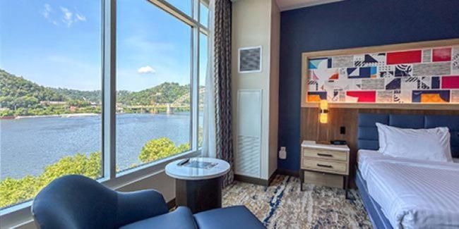 The Landing Hotel At Rivers Casino Pittsburgh Exterior photo
